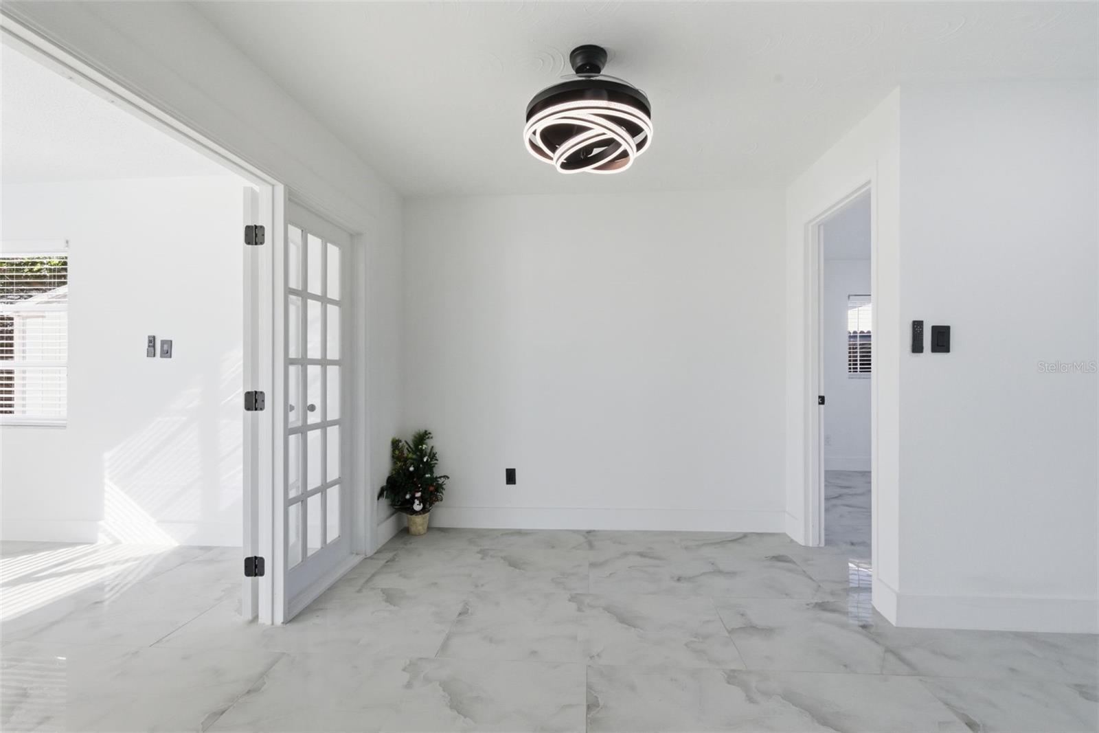 5644 AULD LN, HOLIDAY, FL, 34690