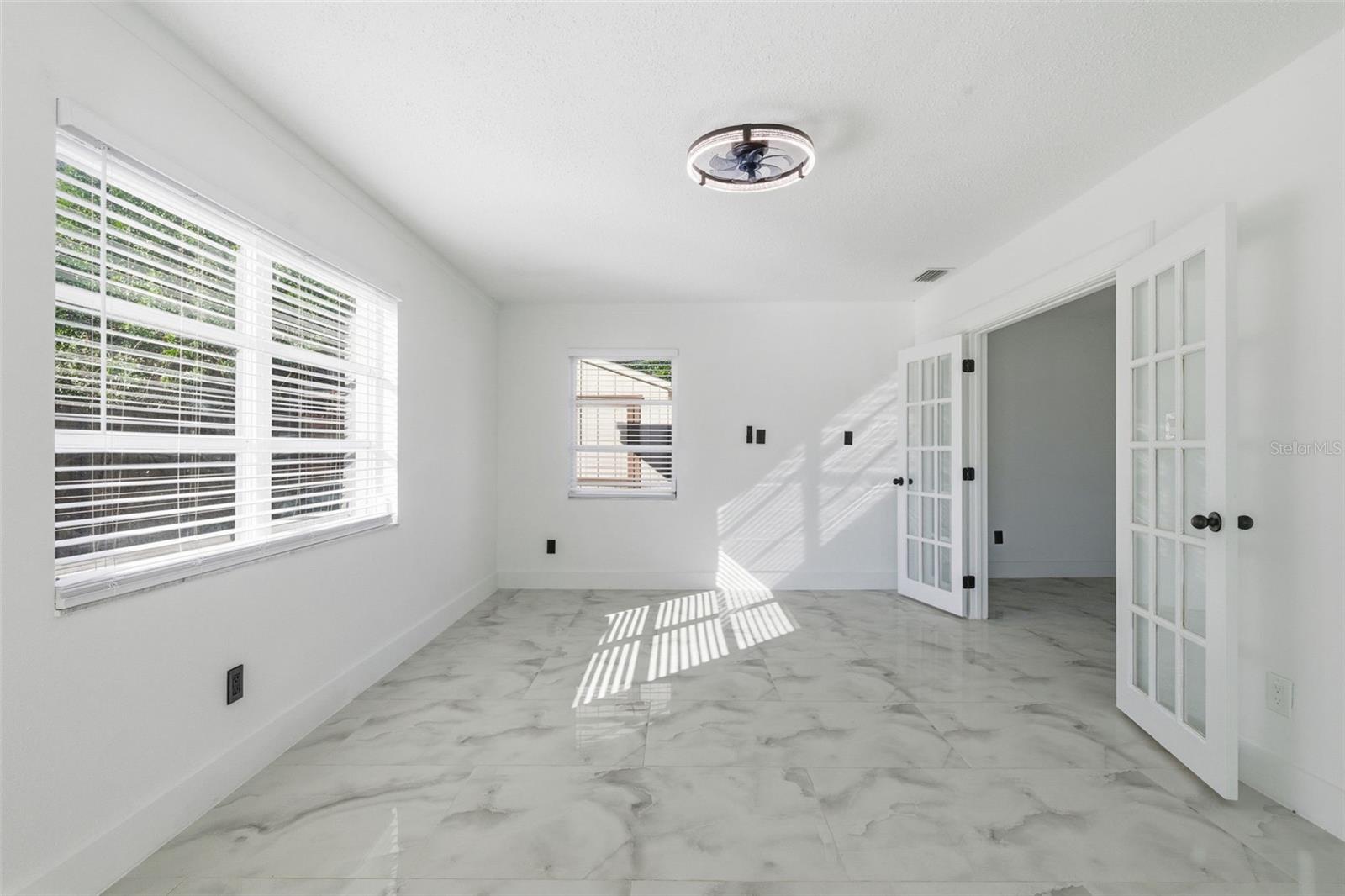 5644 AULD LN, HOLIDAY, FL, 34690