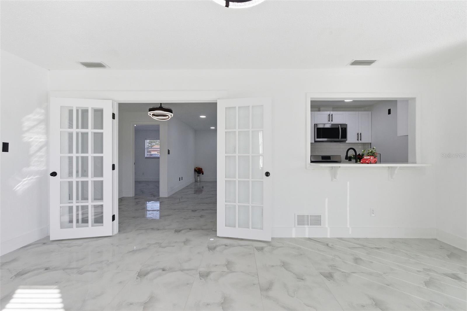 5644 AULD LN, HOLIDAY, FL, 34690