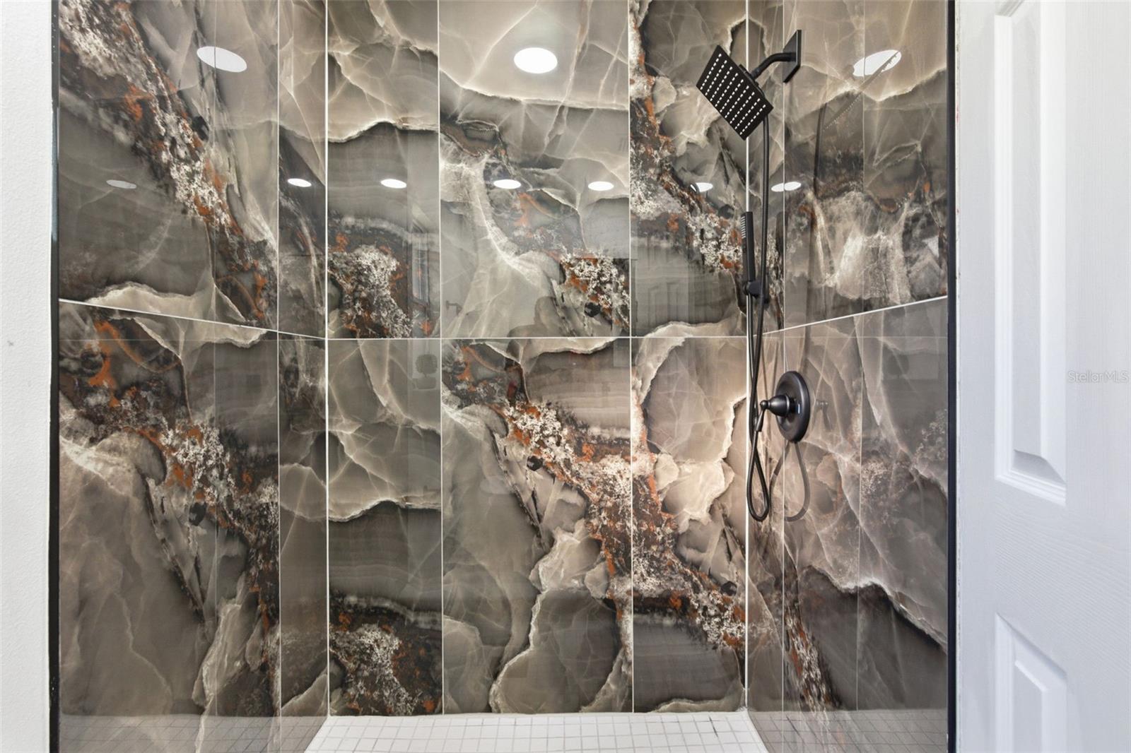 5644 AULD LN, HOLIDAY, FL, 34690