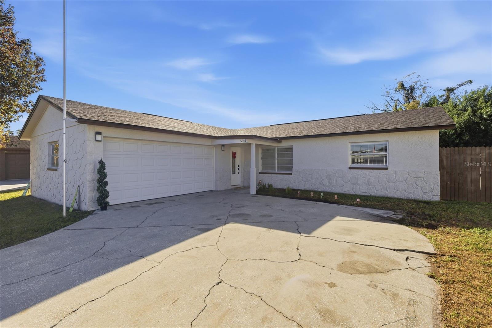 5644 AULD LN, HOLIDAY, FL, 34690