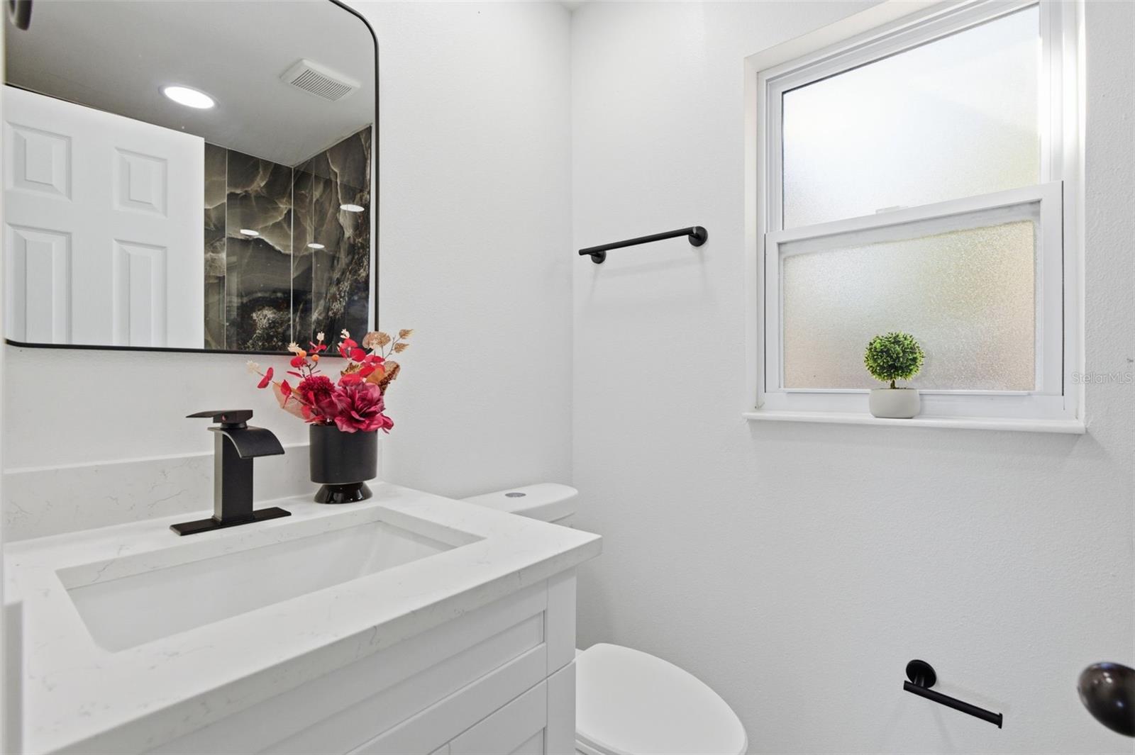 5644 AULD LN, HOLIDAY, FL, 34690