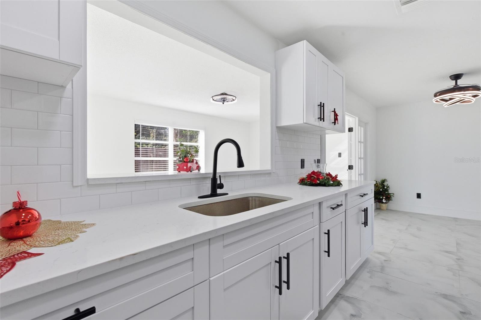 5644 AULD LN, HOLIDAY, FL, 34690