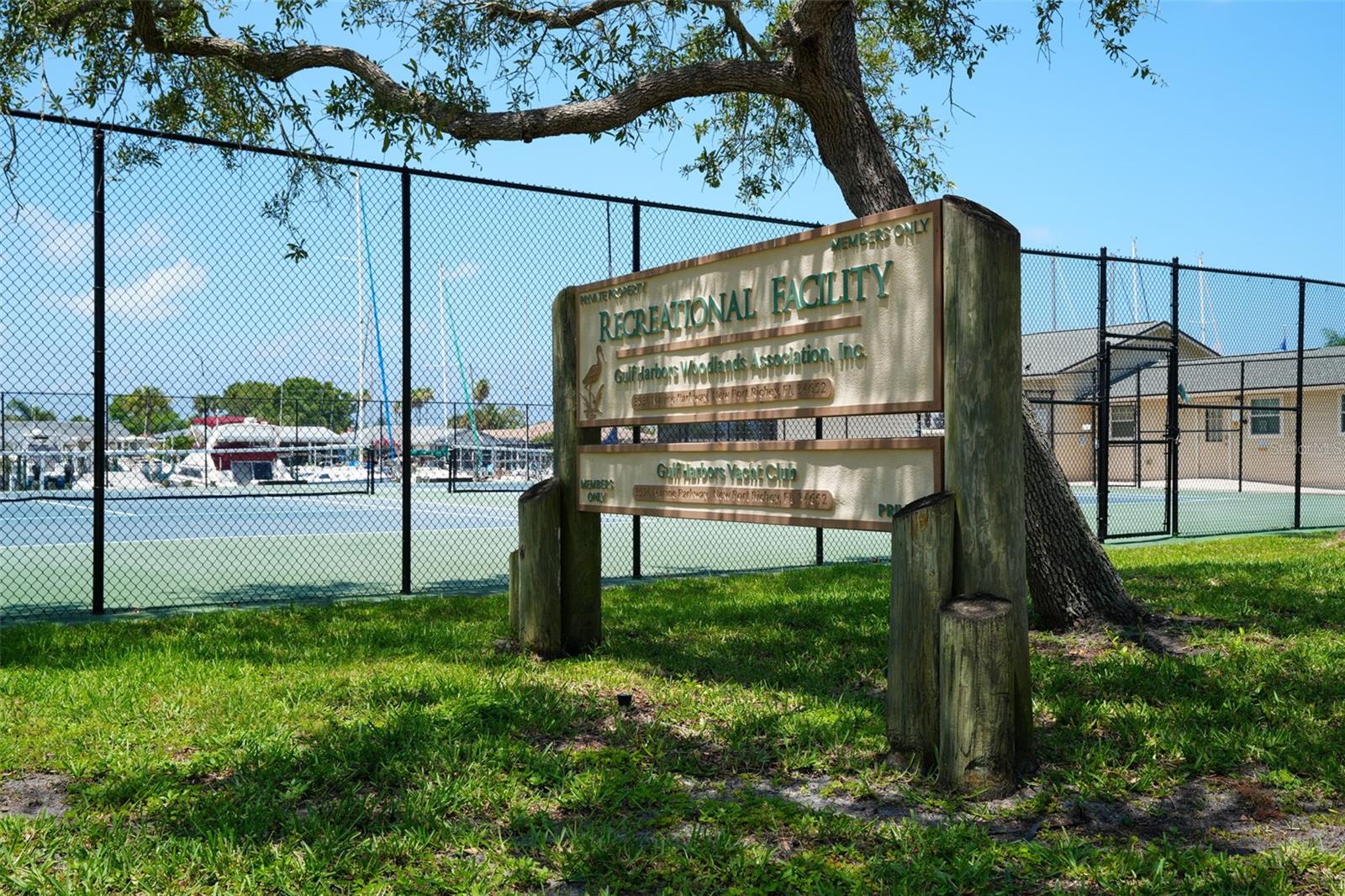 3711 FLORAMAR TER, NEW PORT RICHEY, FL, 34652