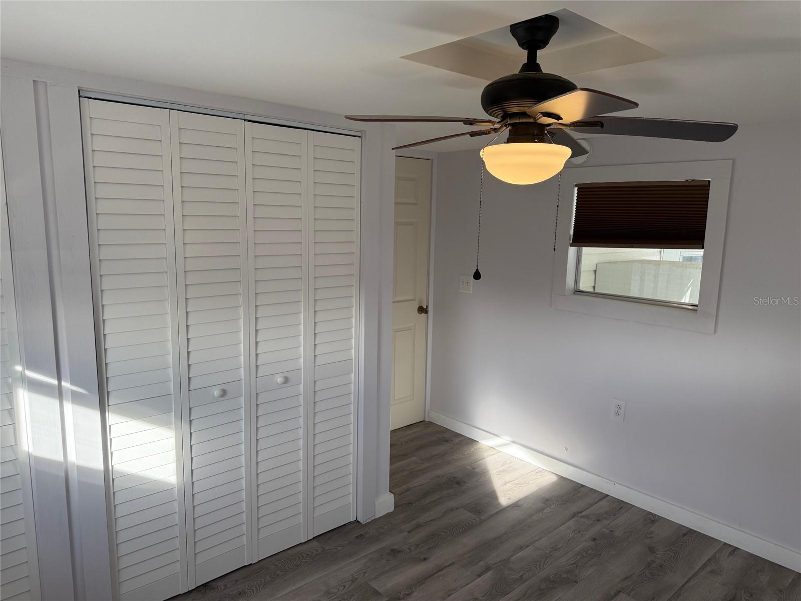 TB8448076 Property Photo