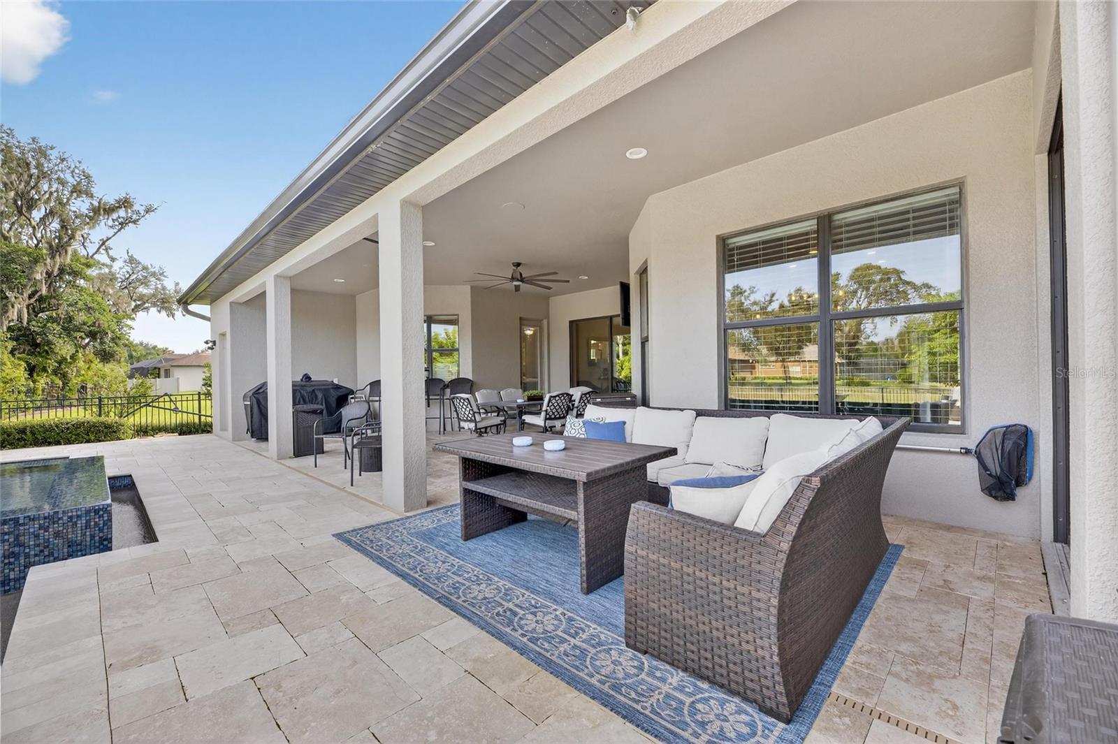 121 FALLING WATER DR, BRANDON, FL, 33511