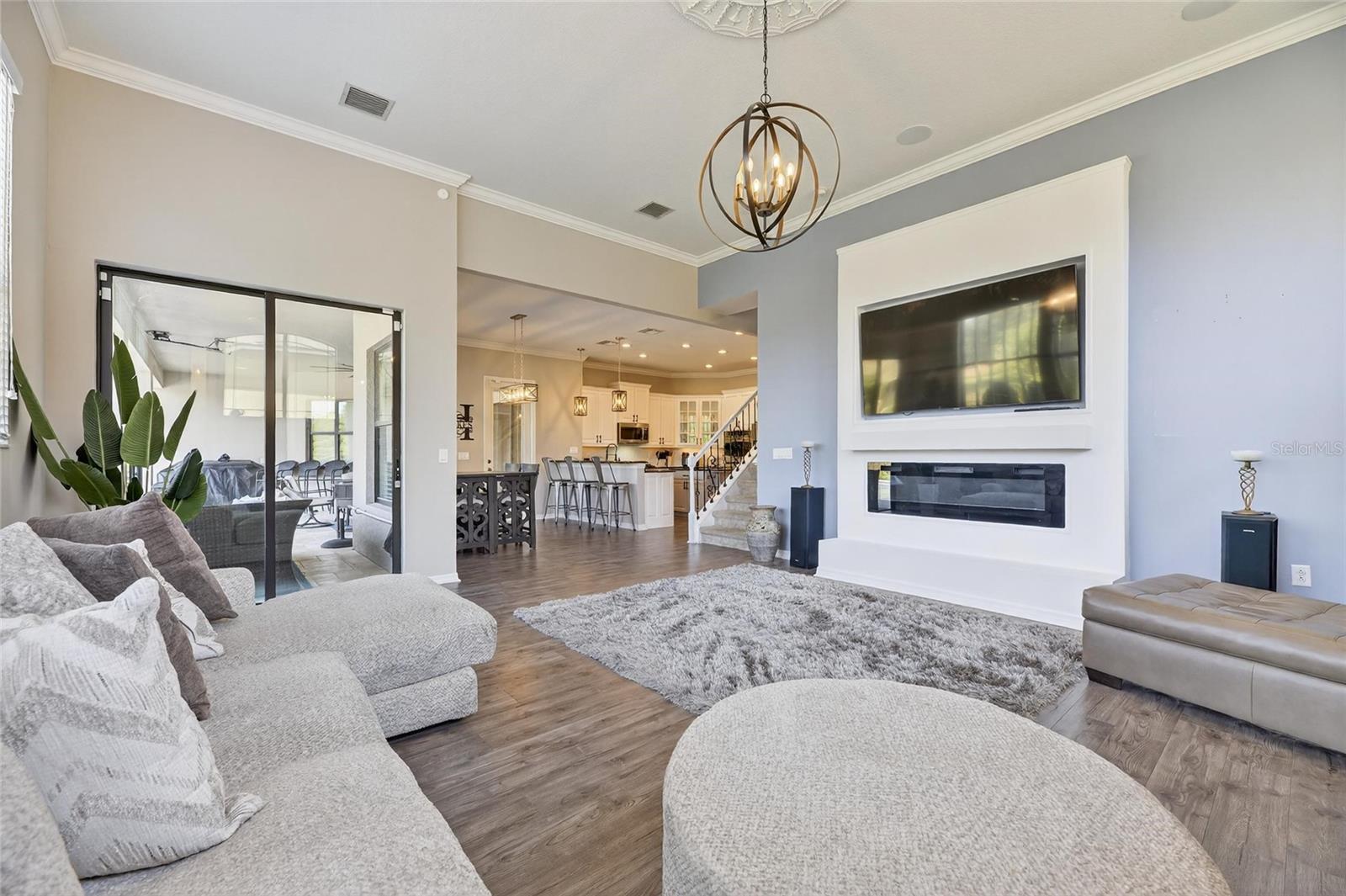 121 FALLING WATER DR, BRANDON, FL, 33511