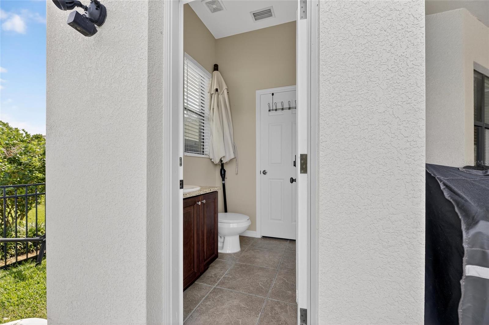 121 FALLING WATER DR, BRANDON, FL, 33511