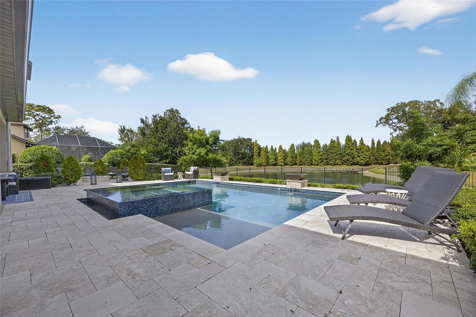 121 FALLING WATER DR, BRANDON, FL, 33511