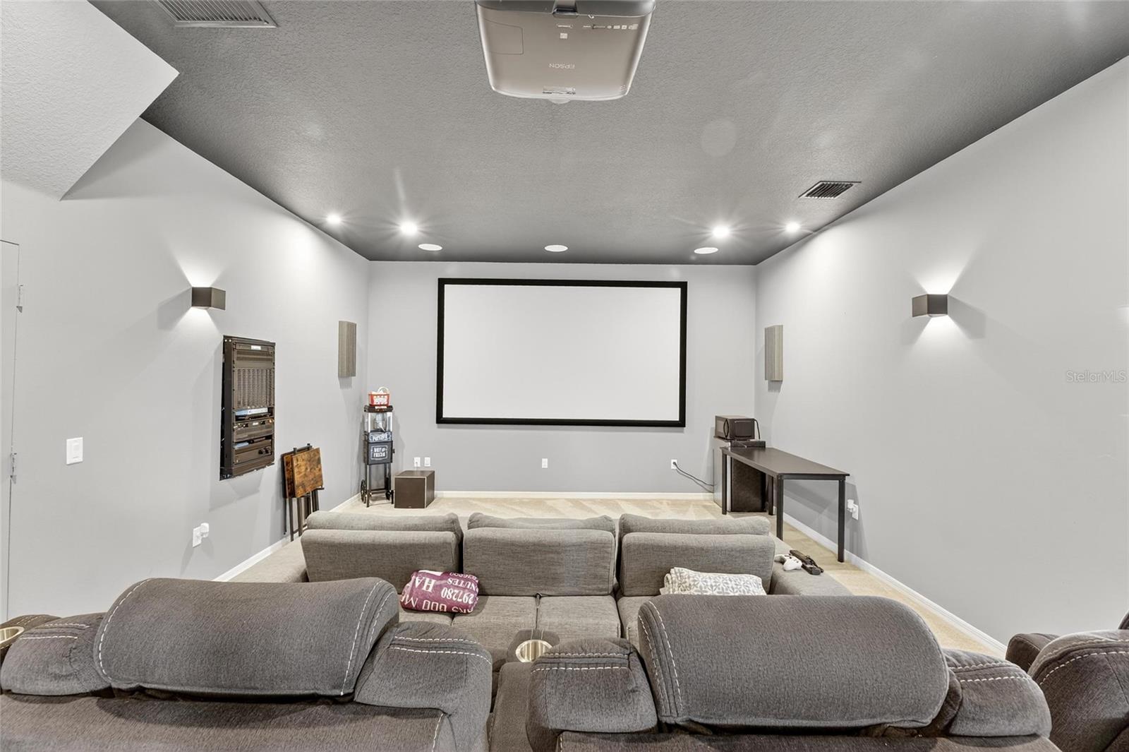 121 FALLING WATER DR, BRANDON, FL, 33511