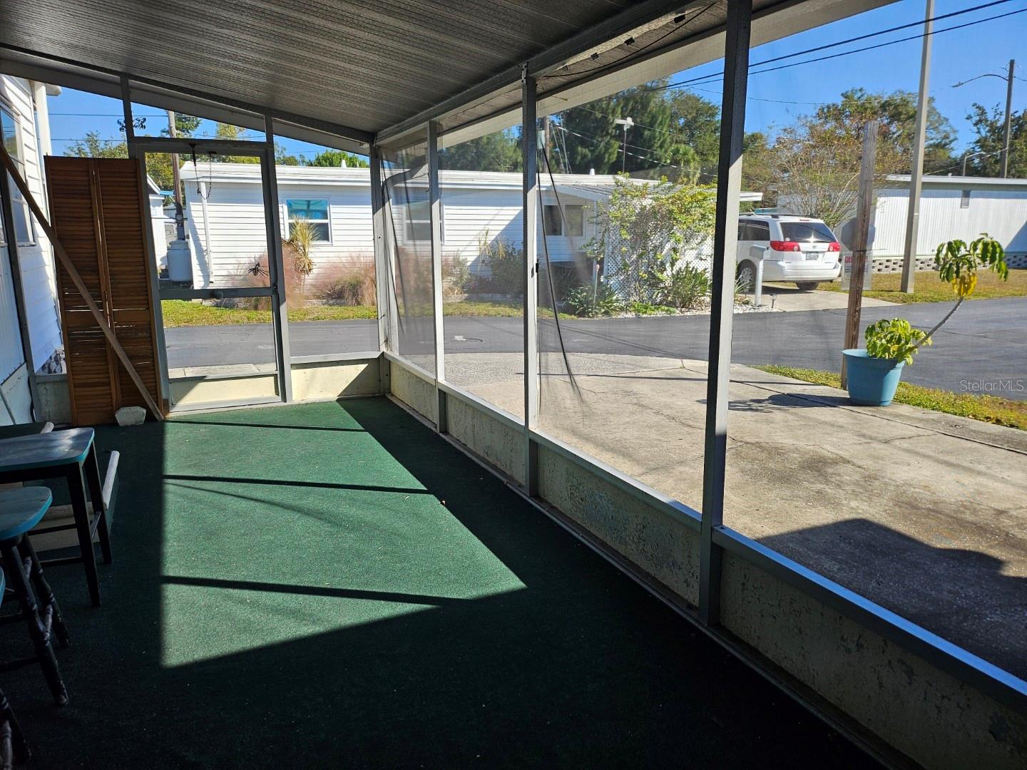 TB8448111 Property Photo