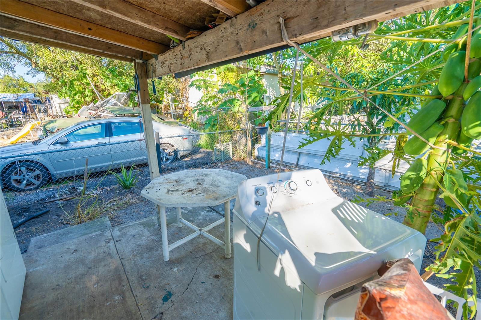 TB8448121 Property Photo