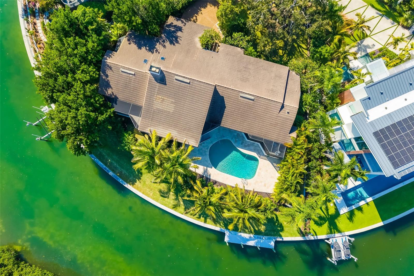 A4672059 Property Photo