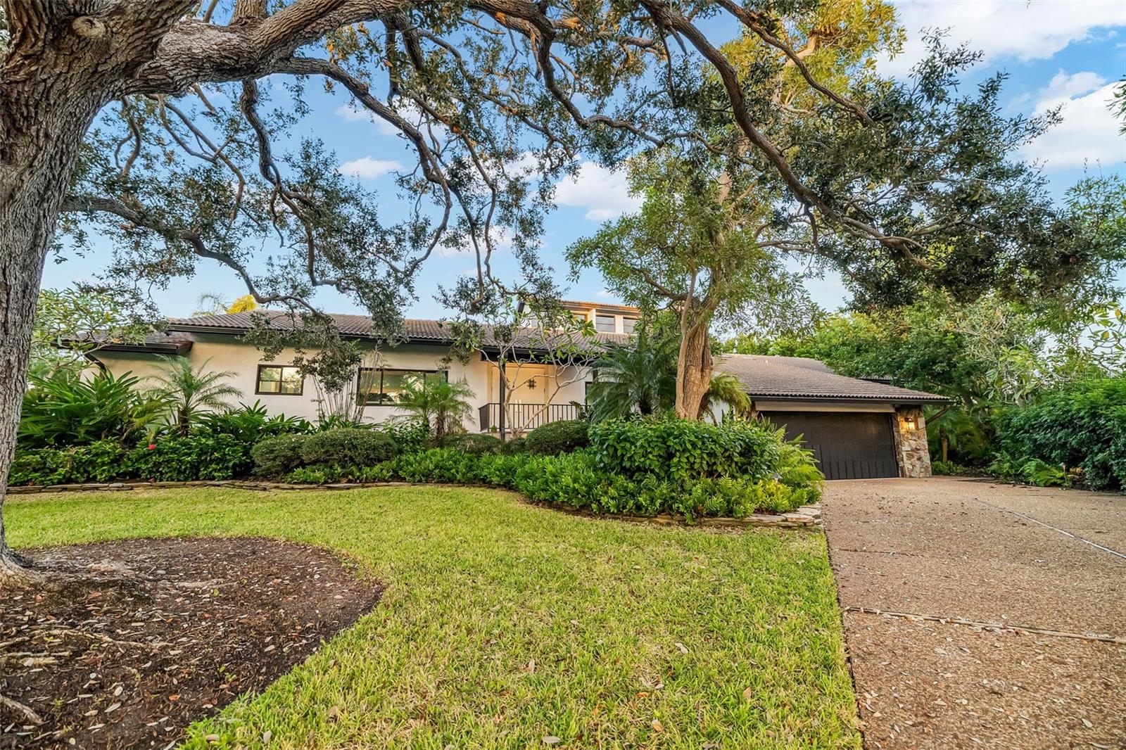 A4672059 Property Photo