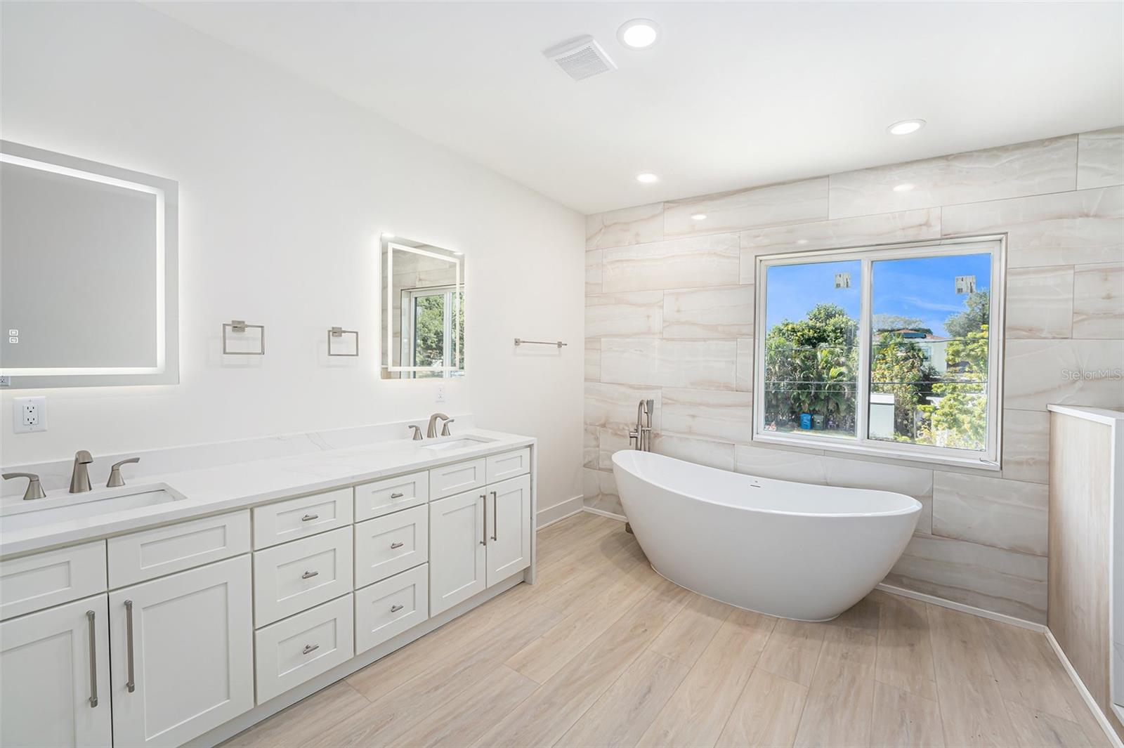 514 SUMMIT ST, LARGO, FL, 33770