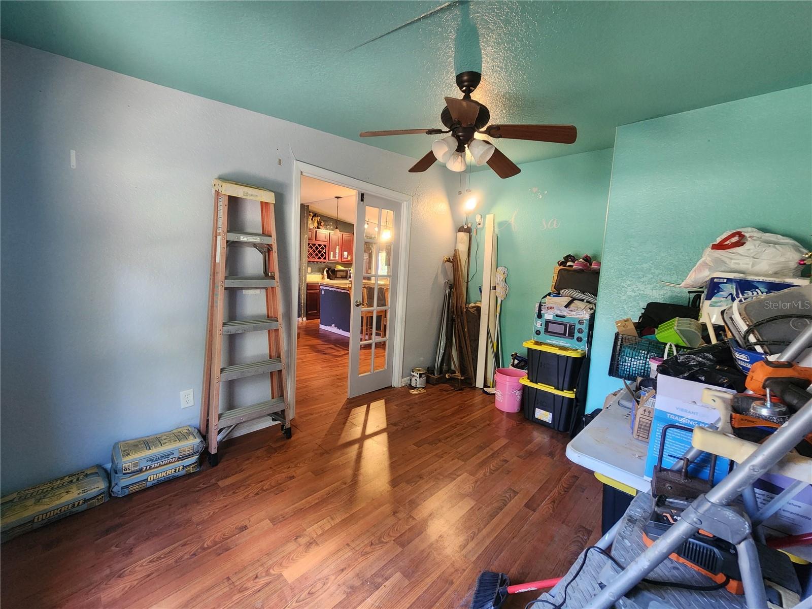 OM713512 Property Photo