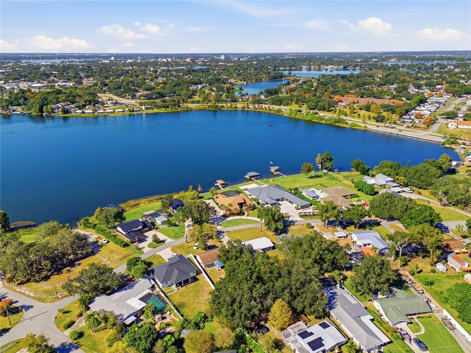 157 LAKE ROY DR, WINTER HAVEN, FL, 33884