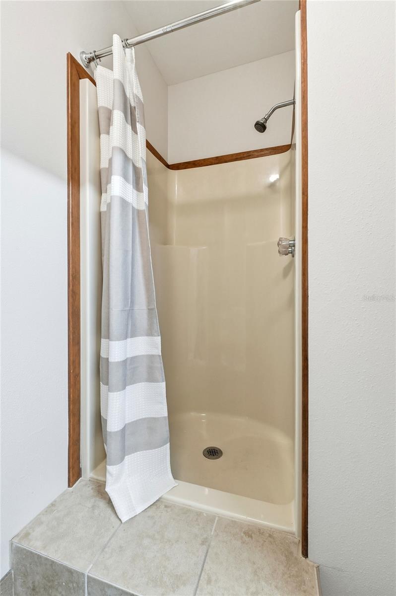 157 LAKE ROY DR, WINTER HAVEN, FL, 33884