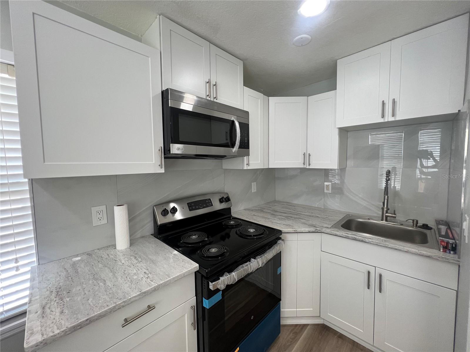 13713 GULF BLVD #6, ST PETERSBURG, FL, 33708