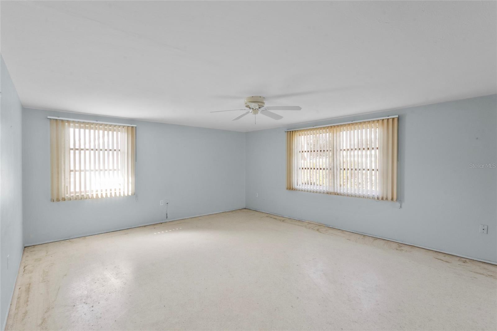 1523 LAKESIDE DR #15, VENICE, FL, 34293