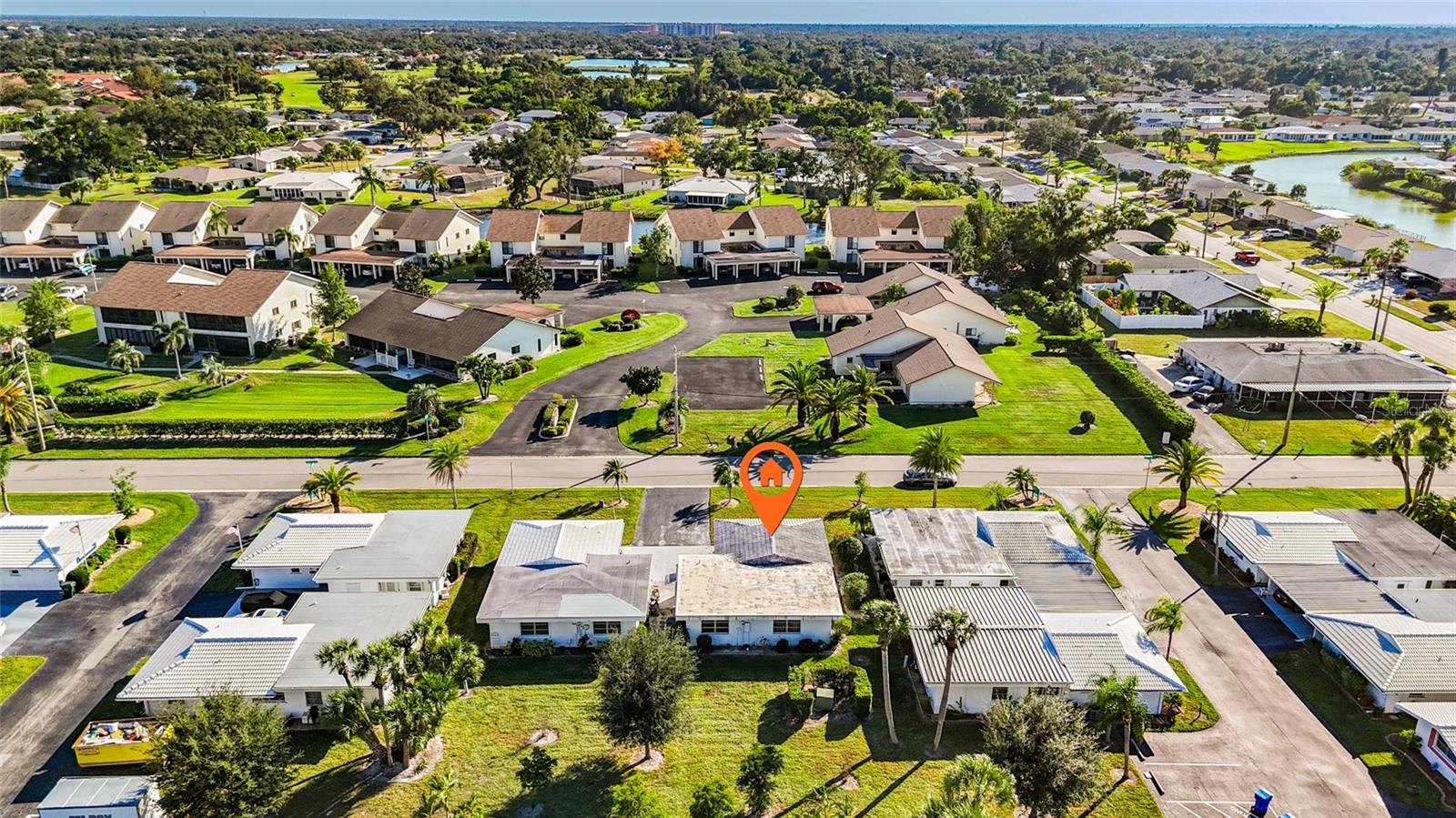 1523 LAKESIDE DR #15, VENICE, FL, 34293