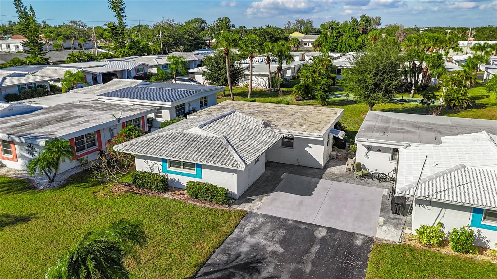 1523 LAKESIDE DR #15, VENICE, FL, 34293