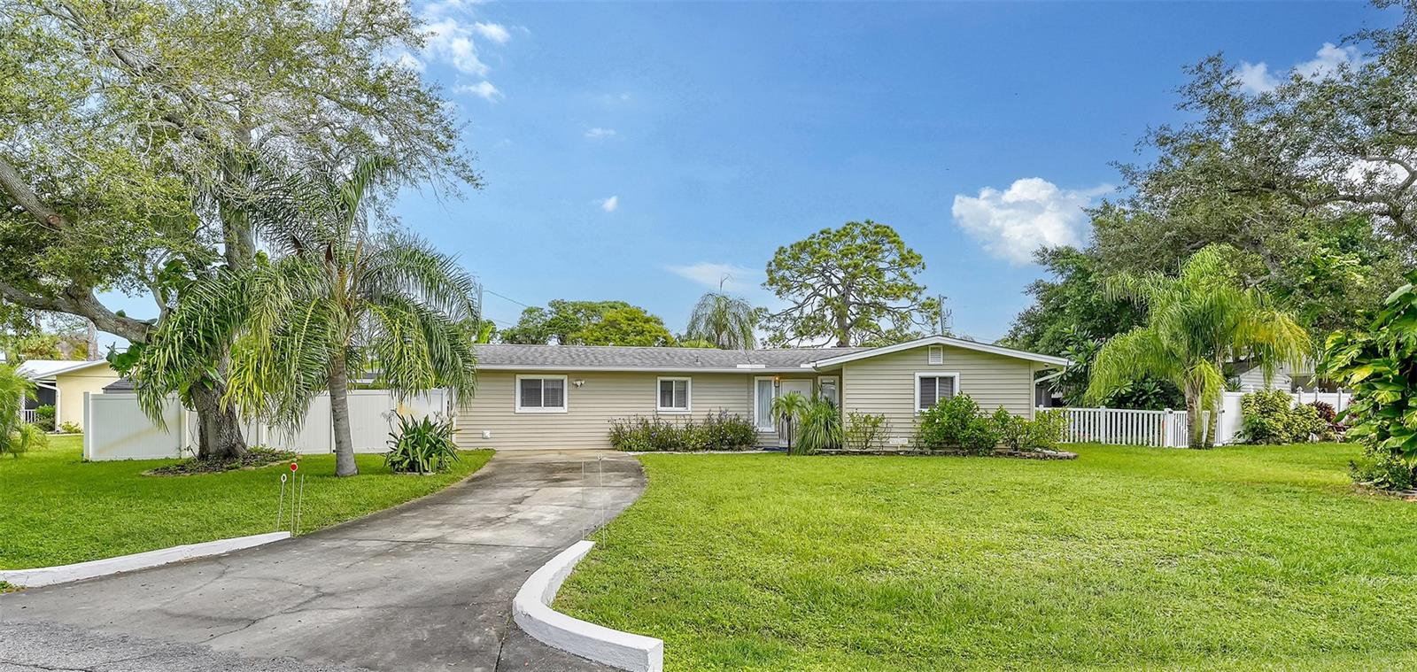 1560 POINCIANA RD, VENICE, FL, 34293