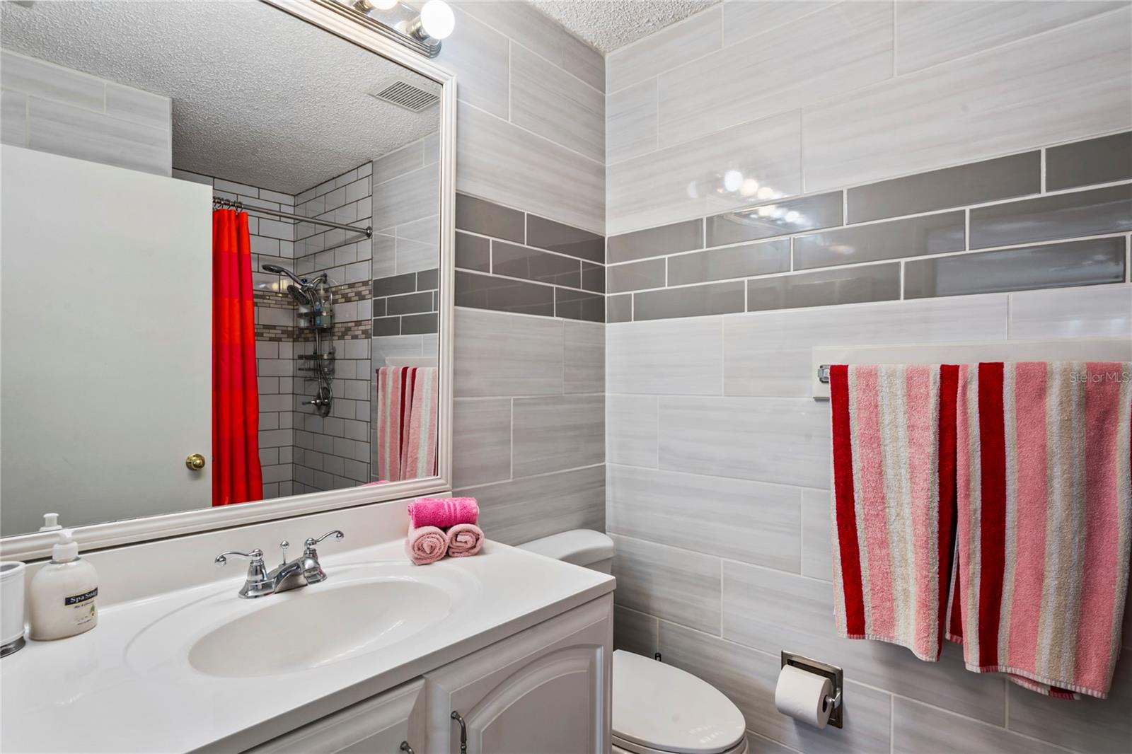 9013 NAKOMA WAY, WEEKI WACHEE, FL, 34613