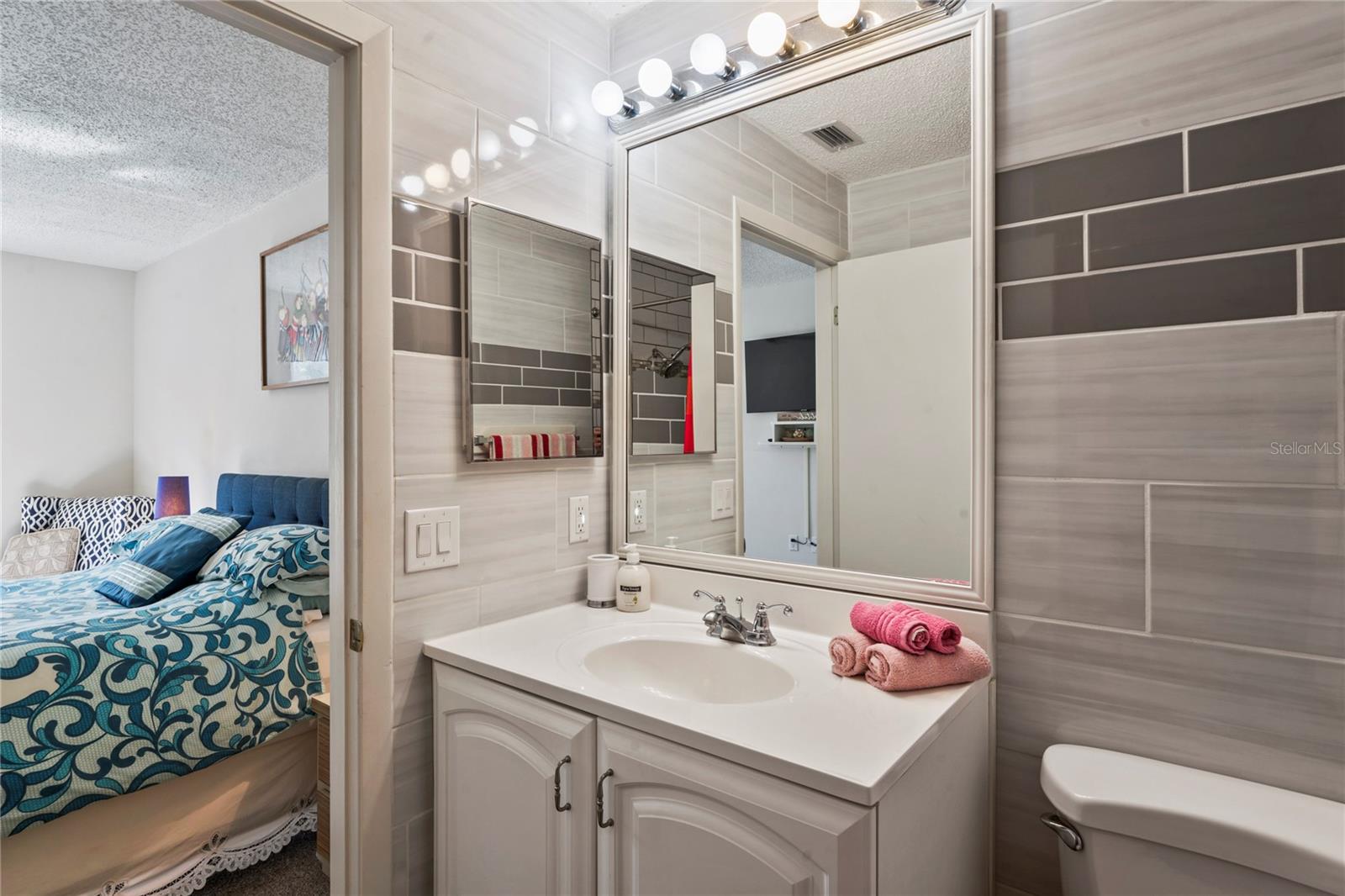 9013 NAKOMA WAY, WEEKI WACHEE, FL, 34613