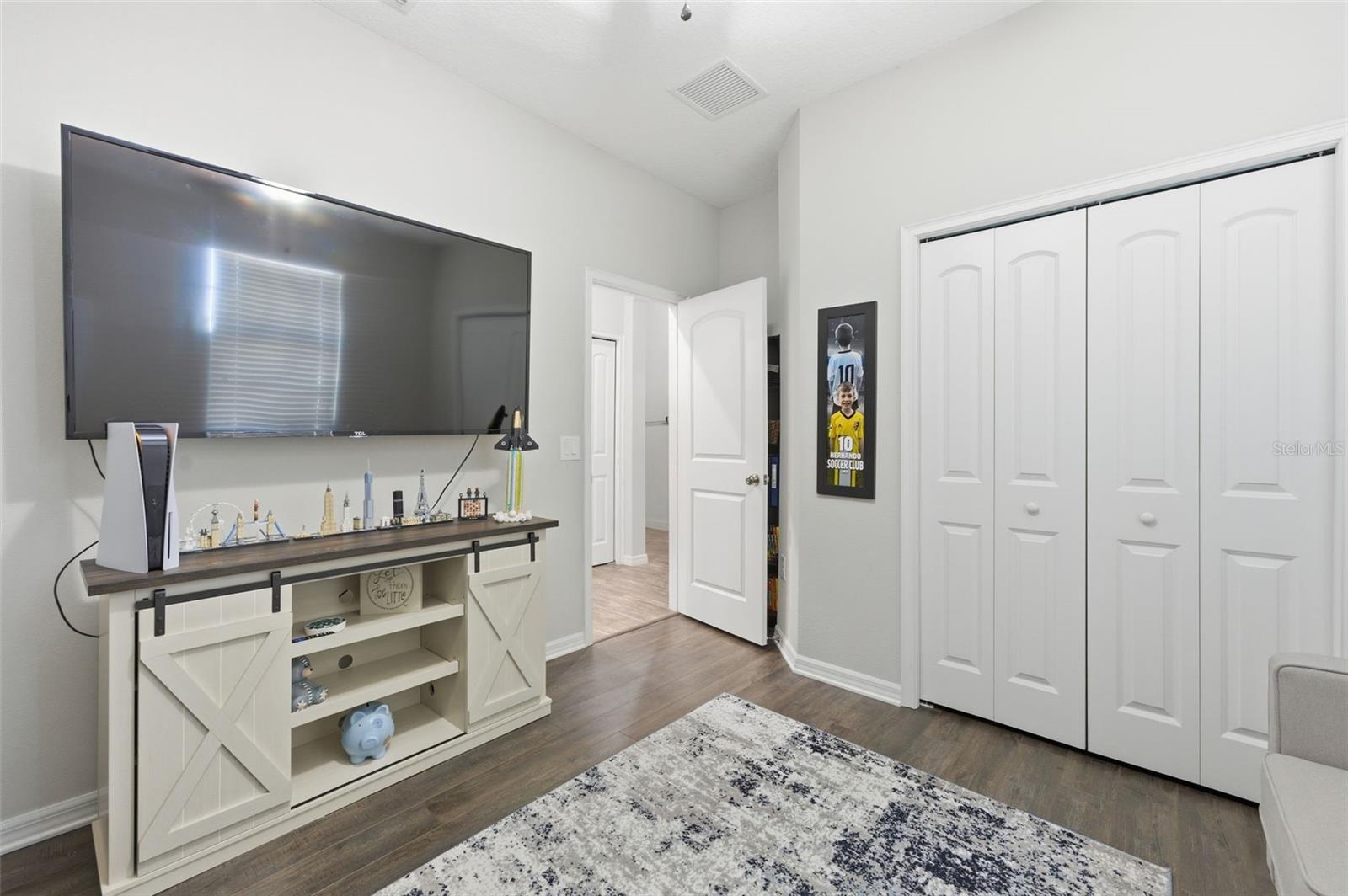 439 OLD WINDSOR WAY, SPRING HILL, FL, 34609