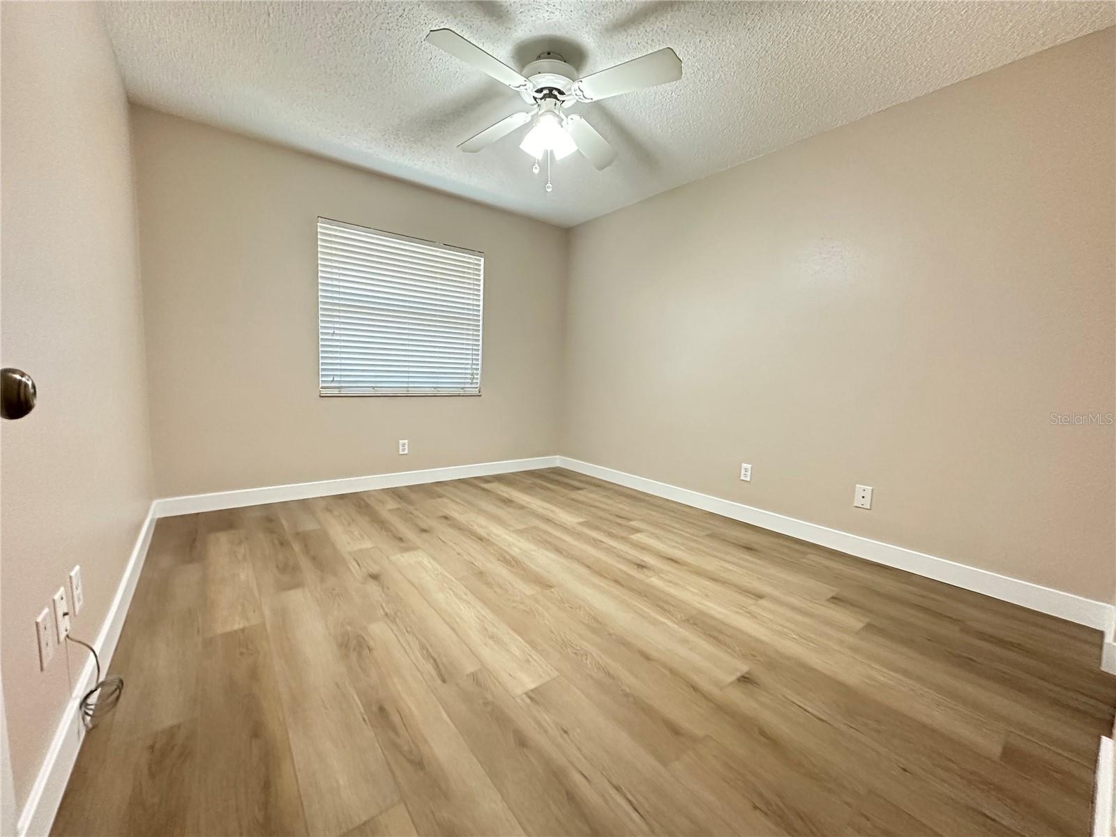 10740 43RD ST N #401, CLEARWATER, FL, 33762