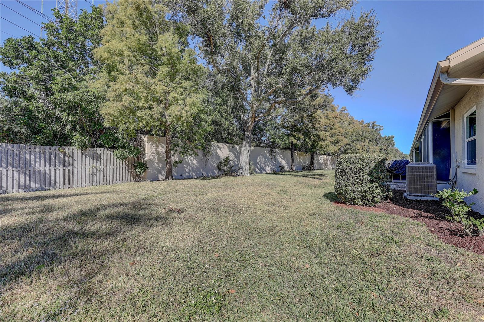 10740 43RD ST N #401, CLEARWATER, FL, 33762