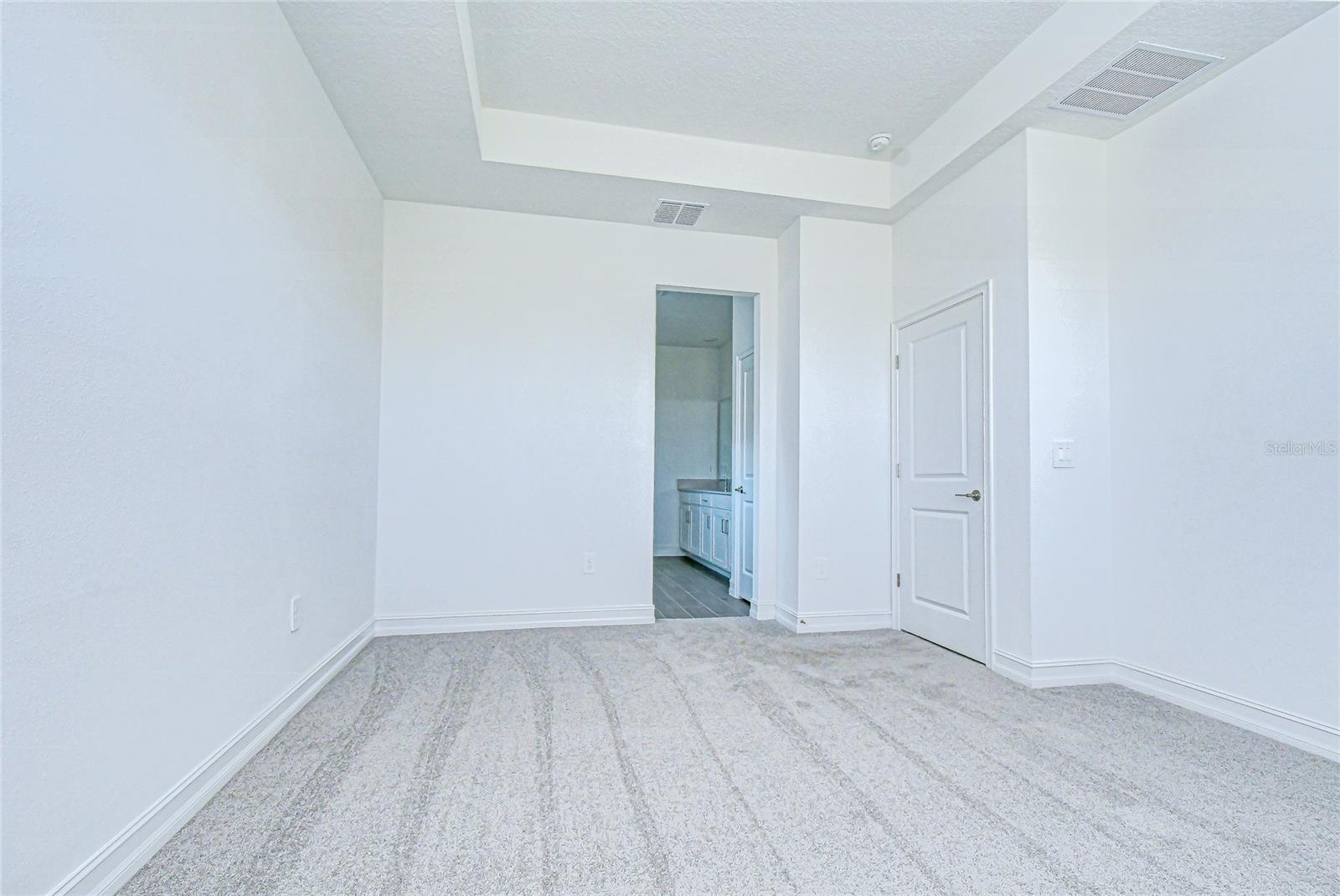 9438 GLADSOME DR, LAND O LAKES, FL, 34637