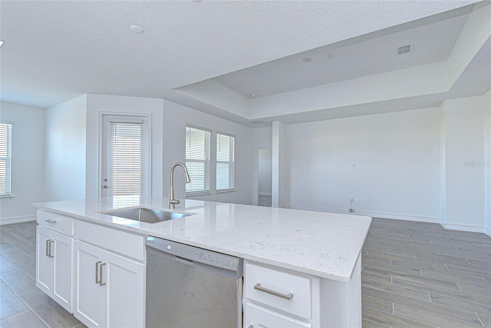 9438 GLADSOME DR, LAND O LAKES, FL, 34637