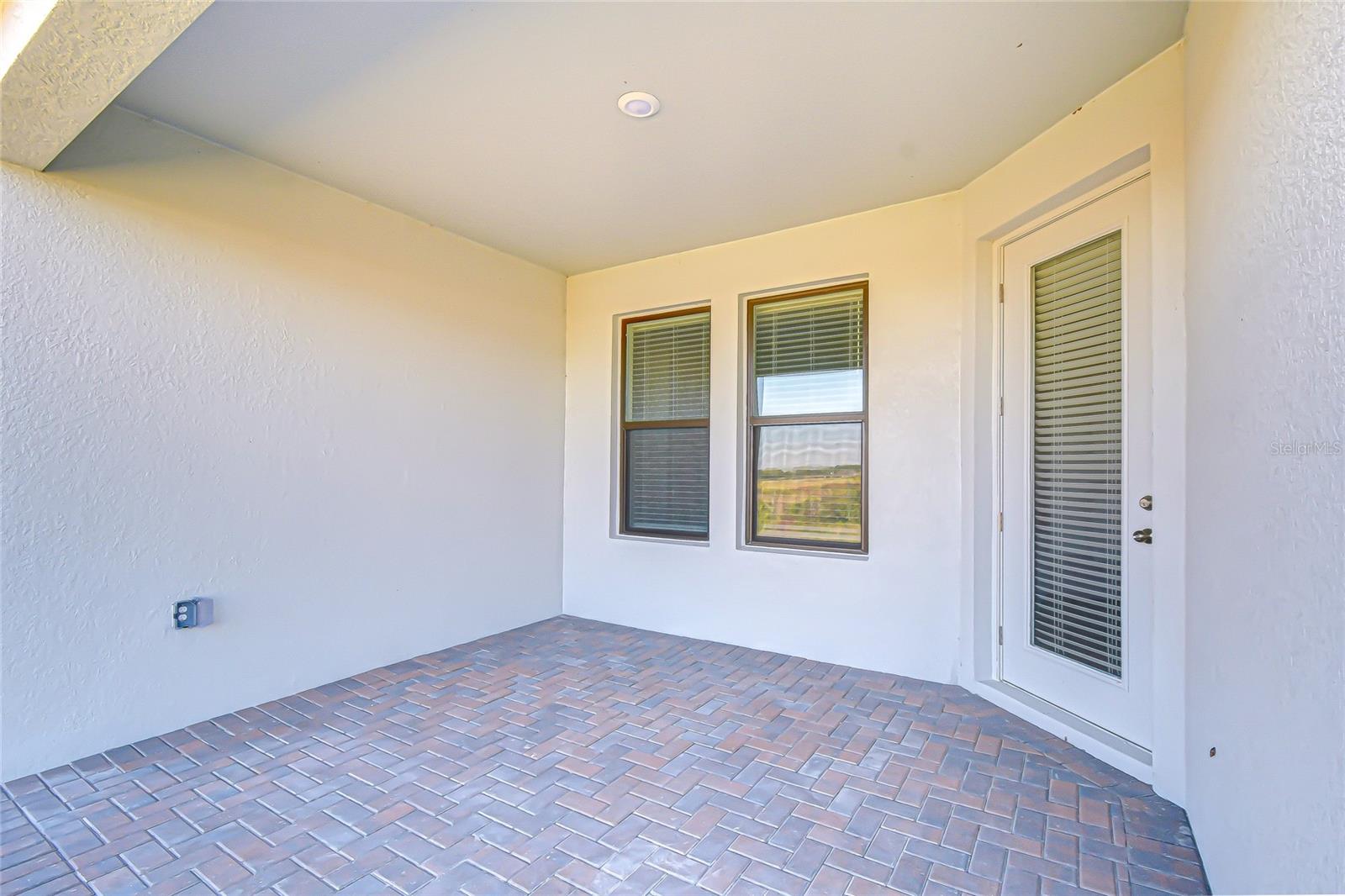 9438 GLADSOME DR, LAND O LAKES, FL, 34637