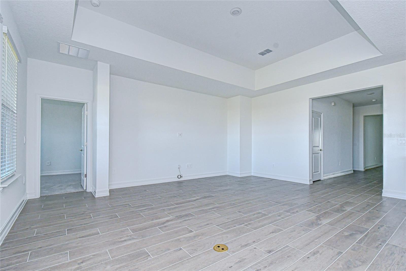 9438 GLADSOME DR, LAND O LAKES, FL, 34637