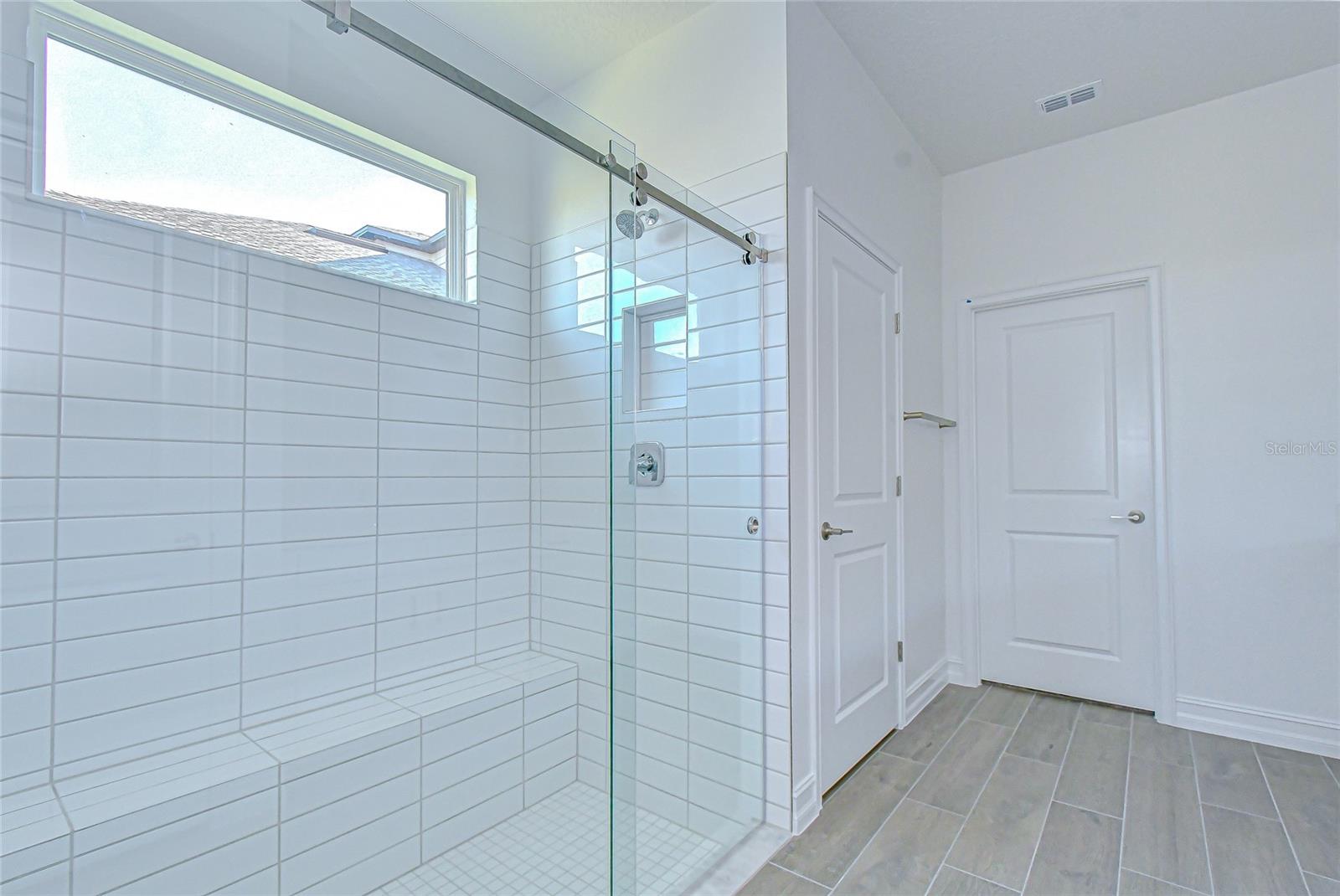 9438 GLADSOME DR, LAND O LAKES, FL, 34637