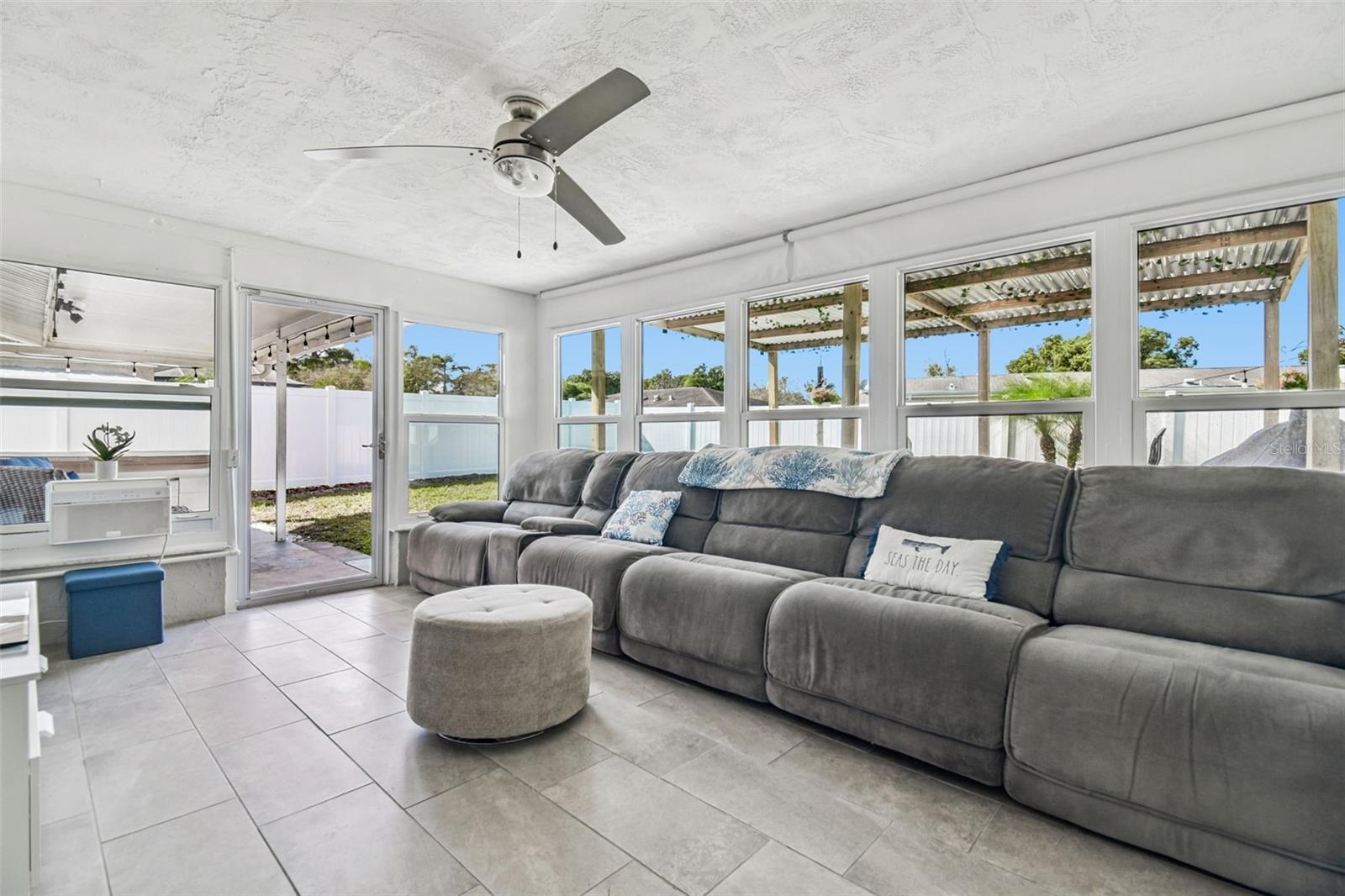 7519 HOLLY LAKE LN, NEW PORT RICHEY, FL, 34653