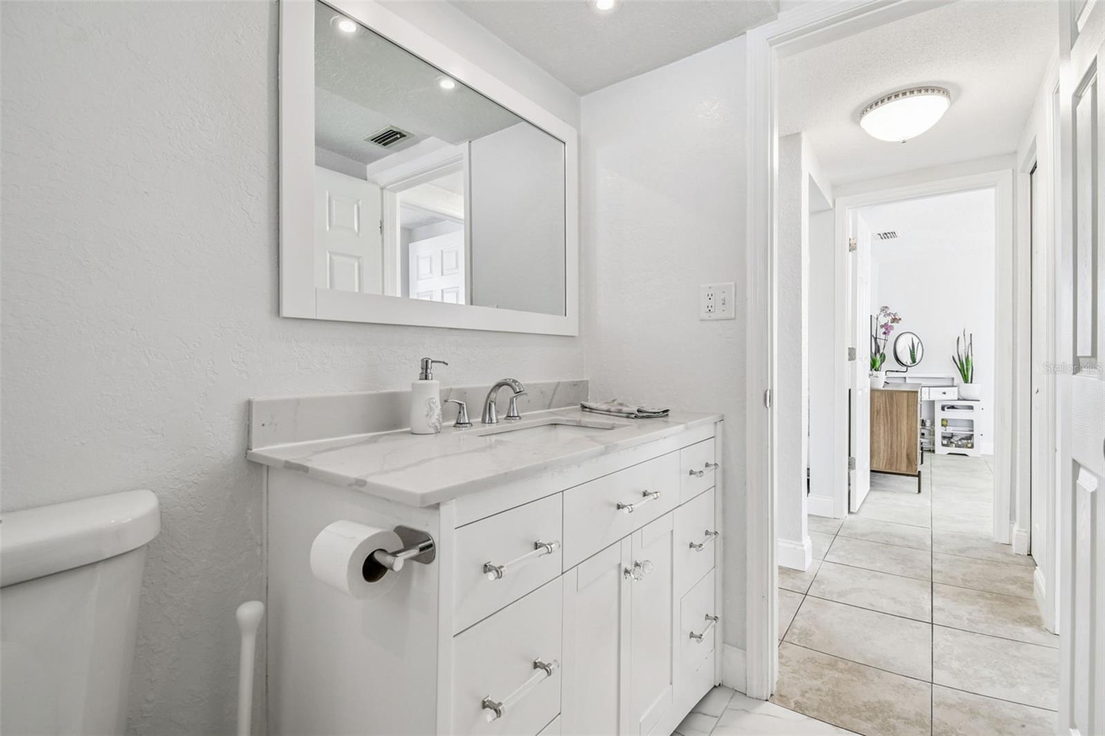 7519 HOLLY LAKE LN, NEW PORT RICHEY, FL, 34653