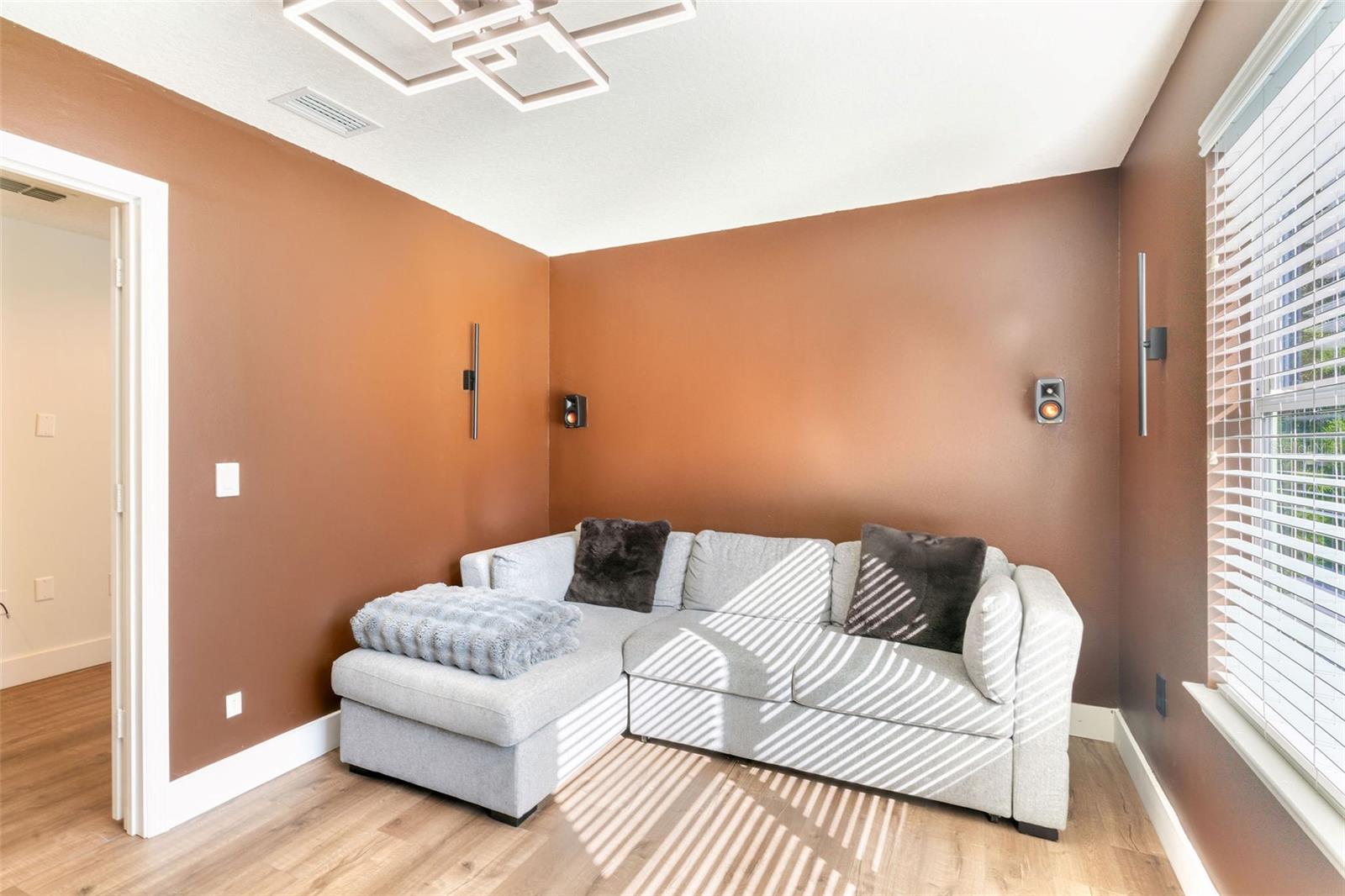 11949 VERRAZANO DR DR, ORLANDO, FL, 32836