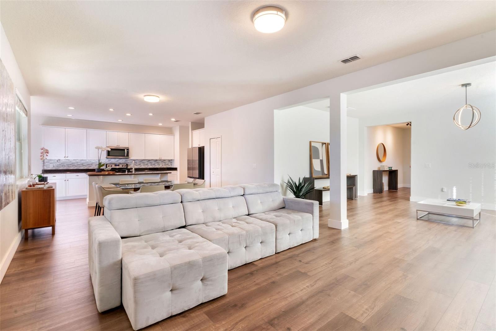 11949 VERRAZANO DR DR, ORLANDO, FL, 32836