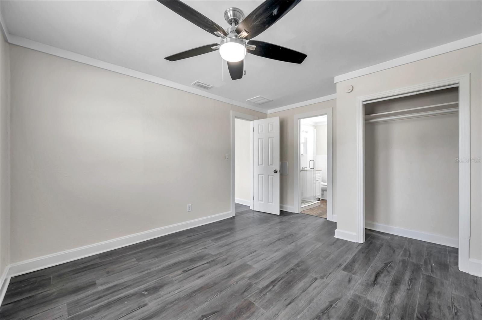 920 40TH ST N, ST PETERSBURG, FL, 33713