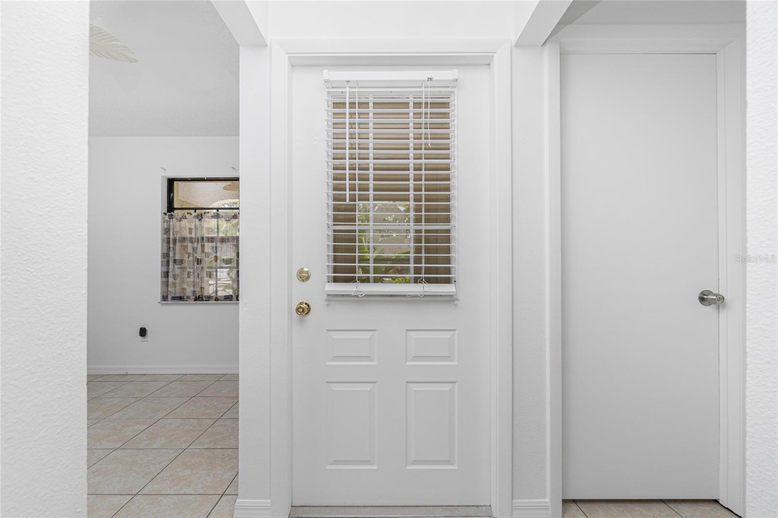 1282 W CORKTREE CIR, PORT CHARLOTTE, FL, 33952