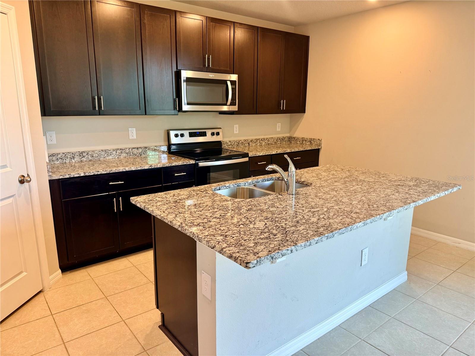 10062 DAYBREAK GLN, PARRISH, FL, 34219