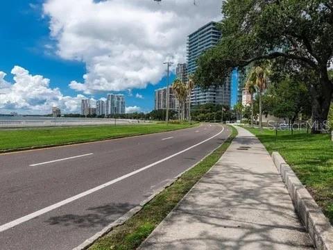 2809 BAYSHORE BLVD, TAMPA, FL, 33629