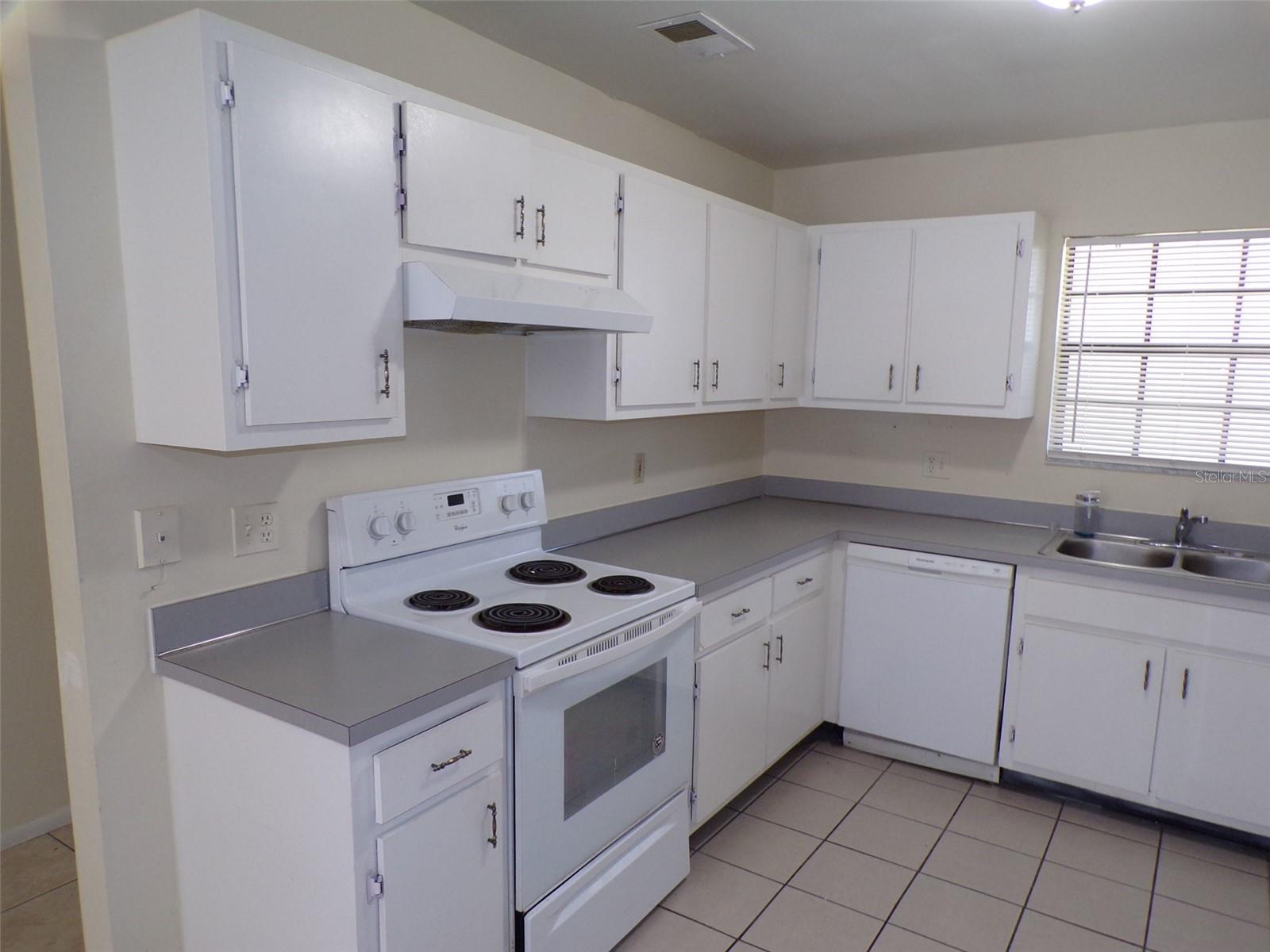 3063 CURRY WOODS DR, ORLANDO, FL, 32822