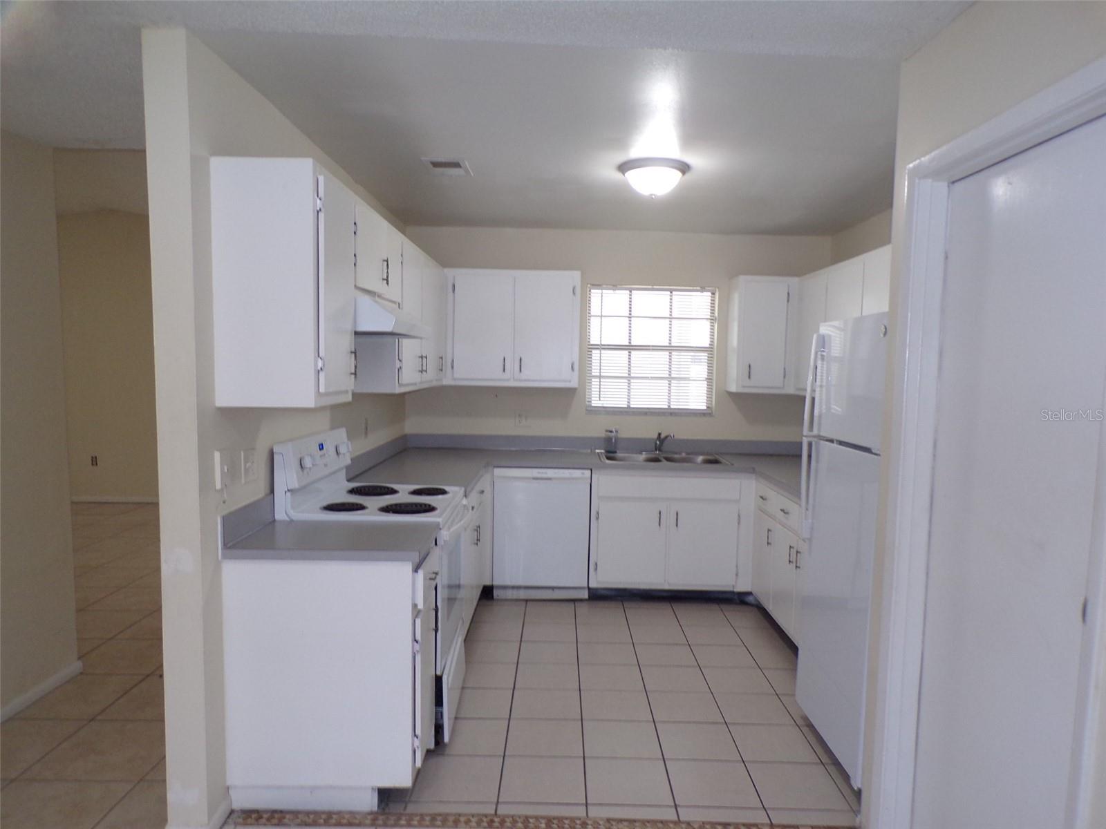 3063 CURRY WOODS DR, ORLANDO, FL, 32822