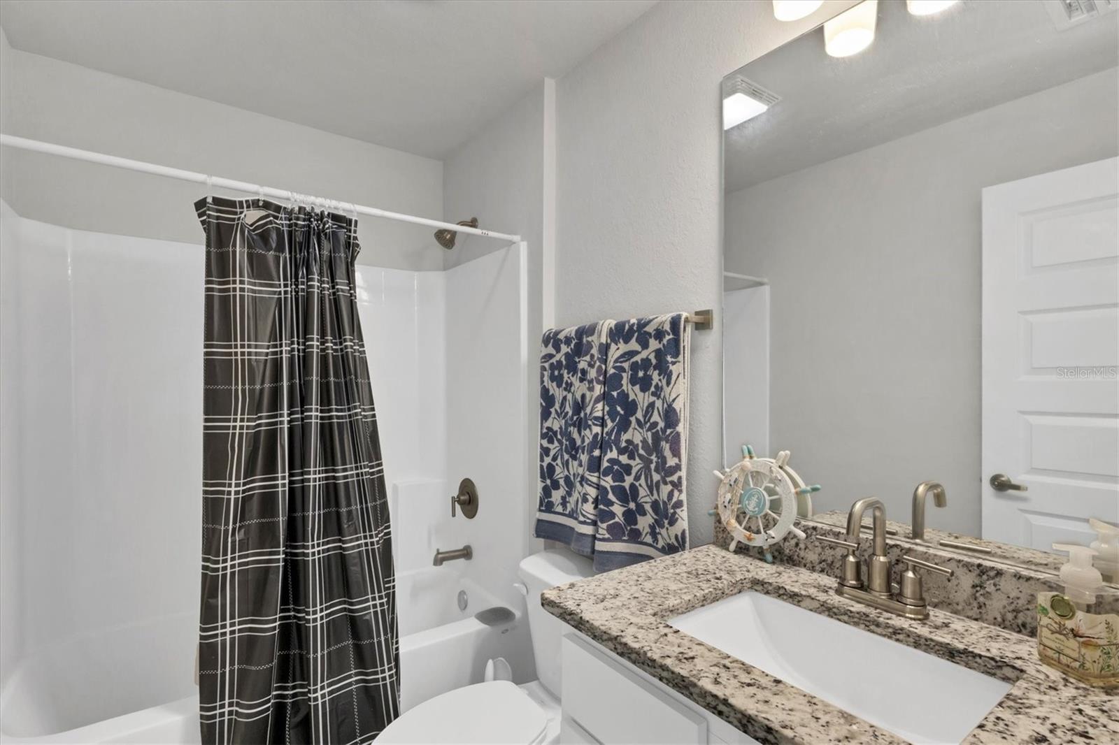 14368 OVERLOOK AVE, PORT CHARLOTTE, FL, 33981