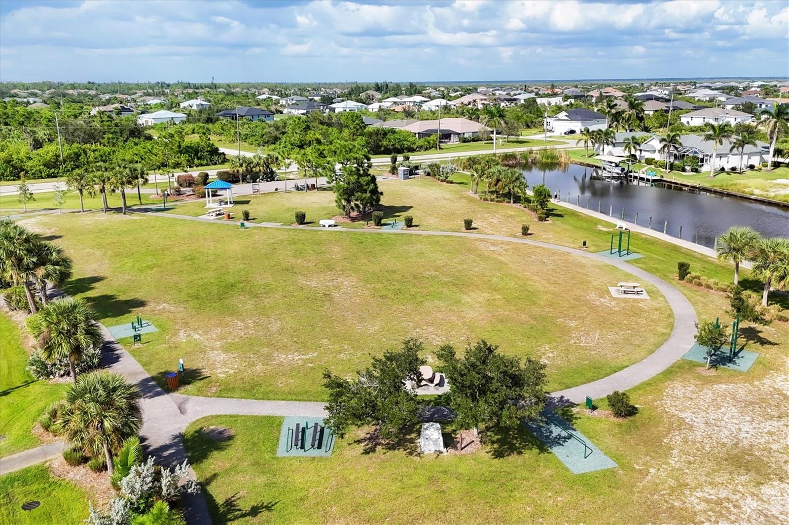 14368 OVERLOOK AVE, PORT CHARLOTTE, FL, 33981