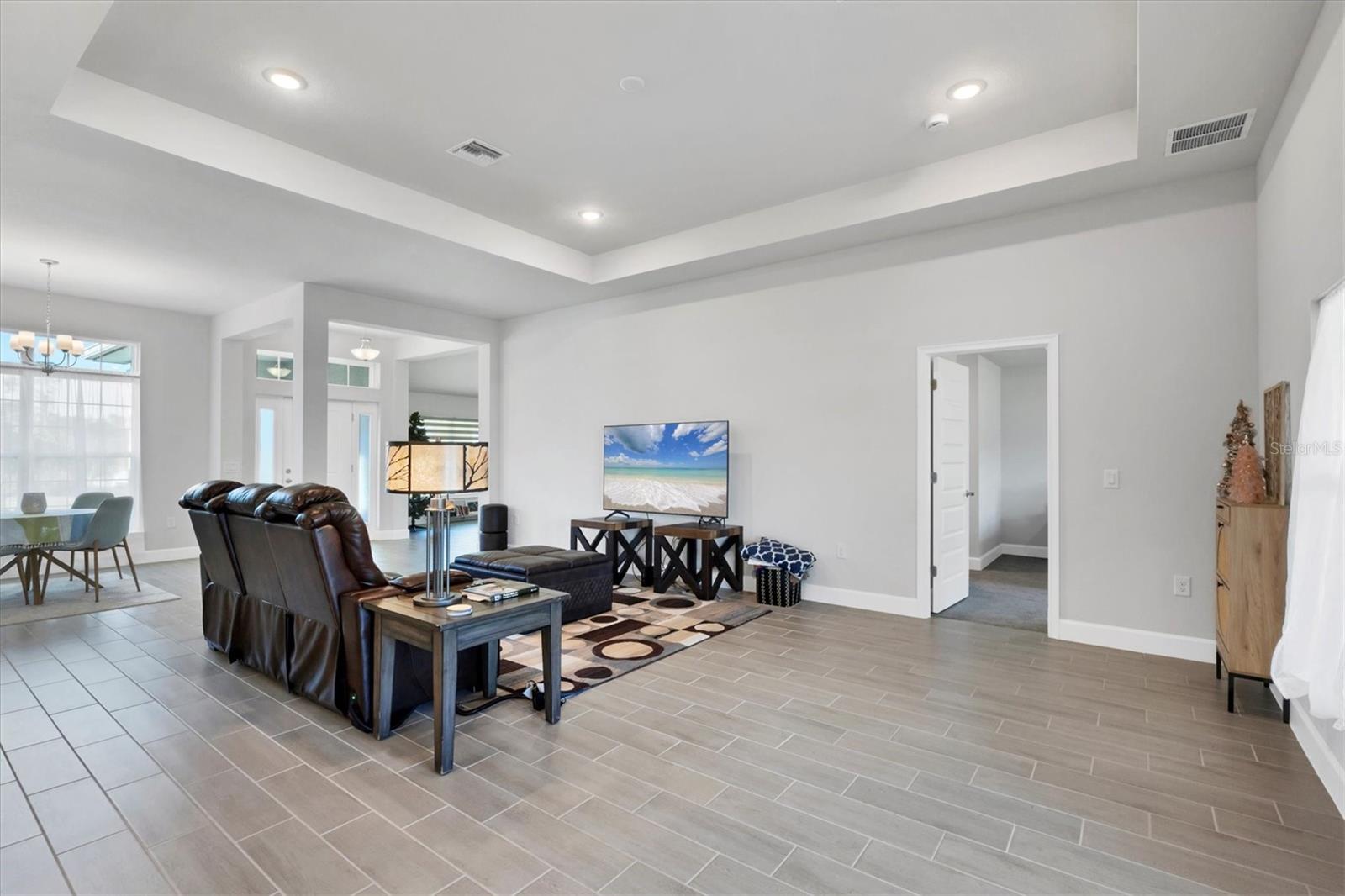 14368 OVERLOOK AVE, PORT CHARLOTTE, FL, 33981